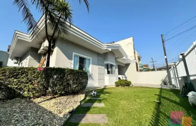 Casa com 3 quartos à venda na cidade de chapadão do lageado, --, jardim sofia, joinville por r$ 948.000