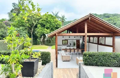 Casa com 3 quartos à venda na rua joão krisch, --, glória, joinville por r$ 2.200.000