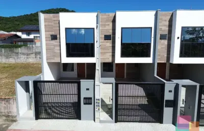 Casa com 3 quartos à venda na rua herval do oeste, --, saguaçu, joinville por r$ 1.380.000