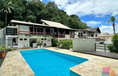 Casa com 4 quartos à venda na rua rodolfo plotow, --, costa e silva, joinville por r$ 2.450.000
