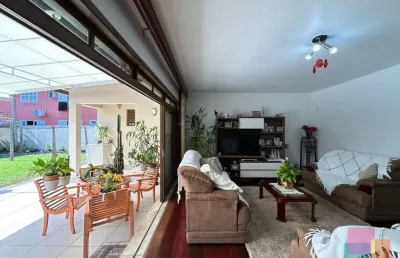 Casa com 4 quartos para alugar na rua marquês de olinda, --, américa, joinville por r$ 8.000