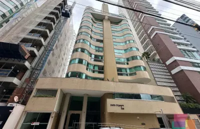 Apartamento com 6 quartos à venda na rua 3900, --, centro, balneário camboriú por r$ 3.100.000