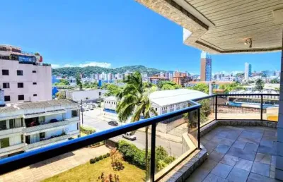 Apartamento na enseada: 3 quartos, 2 suítes, 2 salas, 3 banheiros, 2 vagas, 92,88m² - apenas 50m da praia!