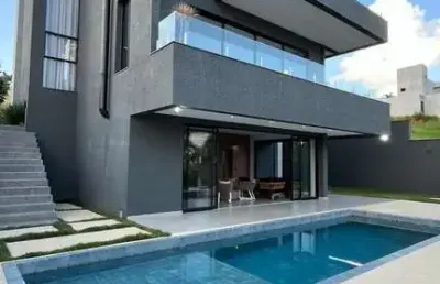 Sobrado à venda em bragança paulista, centro, com 3 suítes, com 424 m²