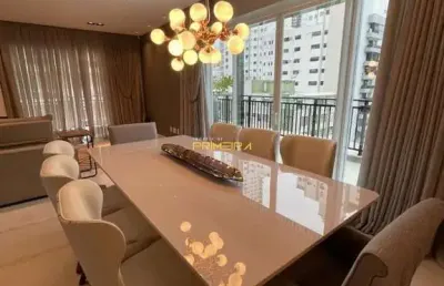 Cobertura com 3 quartos à venda na Rua 2412, 82, Centro, Balneário Camboriú