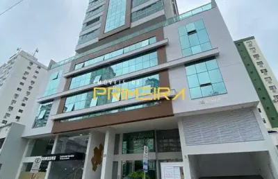 Apartamento com 3 quartos à venda na Rua 904, 25, Centro, Balneário Camboriú