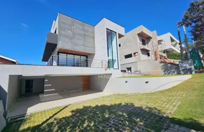 Casa do batman vista lago condominio fechado de luxo em atibaia