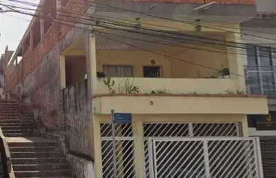 Casa assobradada - excelente oportunidade para ter sua casa própria!