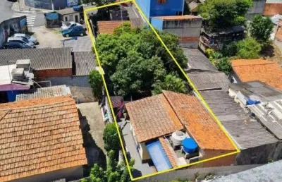 Terreno à venda no Jardim das Belezas, Carapicuíba 