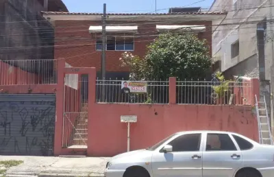Linda casa com terreno enorme próximo ao plaza shopping carapicuíba