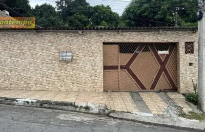 Casa com 3 quartos à venda na Vila Jussara, Carapicuíba 