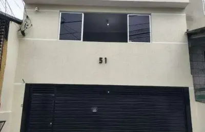 Casa com 4 quartos à venda no Jardim Tonato, Carapicuíba 