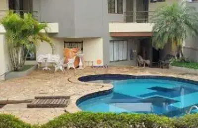 Casa condomínio samambaia i 3 quartos i 3 suites i 4 banheiros i 1 sala i 4 vagas