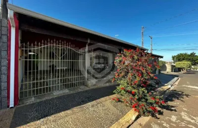 Casa com 3 quartos à venda na Vila Souto, Bauru 
