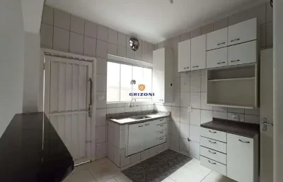 Casa para locação com 3 quartos 180m² no jardim bela vista