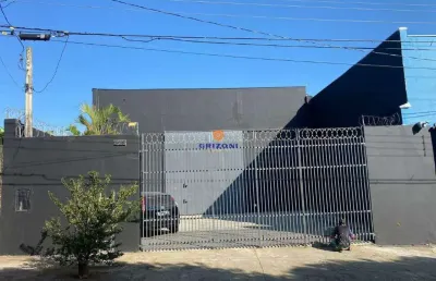 Barracão comercial | vila industrial | amplo salão | 3 vagas