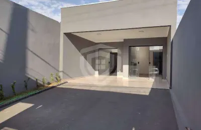 Residencia nova | 3 dormitórios | 1 suíte | 4 vagas de garagem | quintal amplo