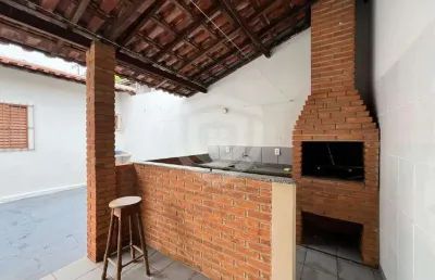 Casa no núcleo geisel | 2 quartos | 1 suite | 2 salas | 2 vagas