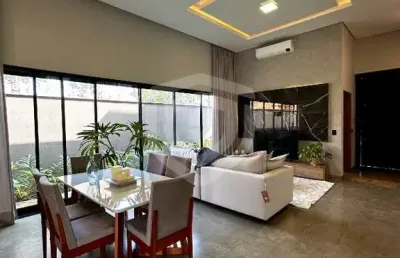Casa em condomínio fechado com 3 quartos à venda no Residencial Villa de Leon, Piratininga 