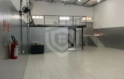 Barracão / Galpão / Depósito à venda na Vila Camargo, Bauru 