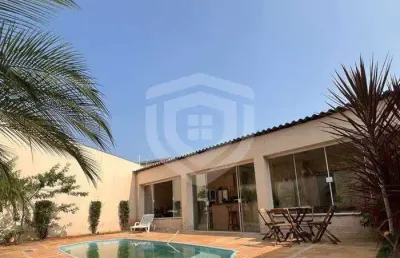 Casa jardim colonial | 3 quartos | 1 suíte | 1 sala | 3 vagas