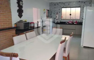 Casa são geraldo | 3 quartos sendo 1 suíte | 1 sala | 2 vagas