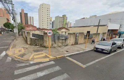 Terreno à venda no Centro, Bauru 