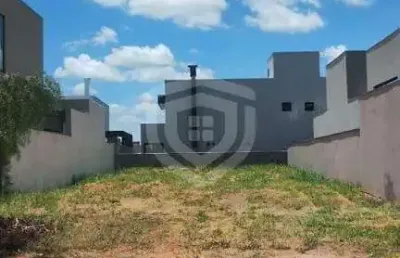 Excelente lote no condomínio residencial villa de leon i
