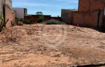Terreno à venda na Vila Industrial, Bauru 