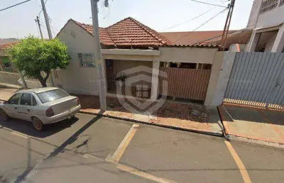 Casa com 2 quartos à venda no Centro, Arealva 