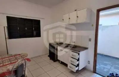 Kitnet / Stúdio para alugar na Vila Engler, Bauru 