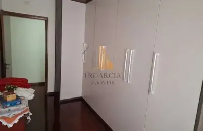 Casa de luxo em vila formosa, são paulo: 3 dormitórios, 1 suíte, 241m² e venda por r$2.000.000