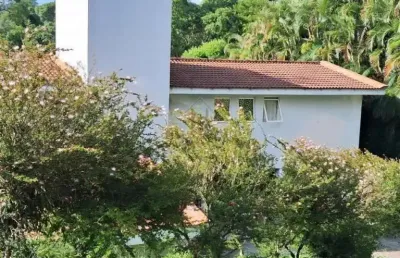 Casa à venda em carapicuíba, recanto impla, com 4 suítes, com 604.49 m², recanto inpla