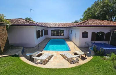 Casa à venda em carapicuíba, chácara vale do rio cotia, com 3 quartos, com 482 m²