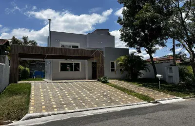 Casa à venda em vargem grande paulista, haras bela vista, com 3 suítes, com 200 m²