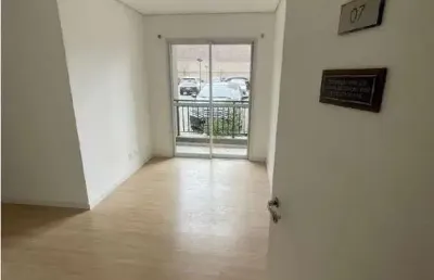Edifício flórida - apartamento térreo com 60m², 2 dorm (1 suíte), área de serviç