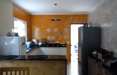 Casa com 3 dormitórios à venda, 192 m² por r$ 730.000 contato: suit (11) 94584-8