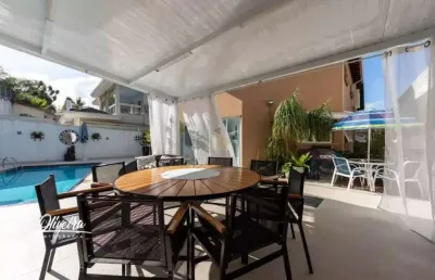 Alphaville 11 - casa com 500m², 4 suítes, 6 vagas e ampla área gourmet em santan