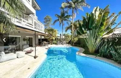 Alphaville 12 - casa com 450m², 3 suítes, 4vagas, lareira e piscina em santana d