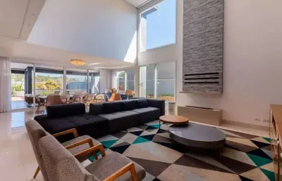 Campos do conde - 520m², 4 suítes, 4 vagas e espaço gourmet com piscina em santa