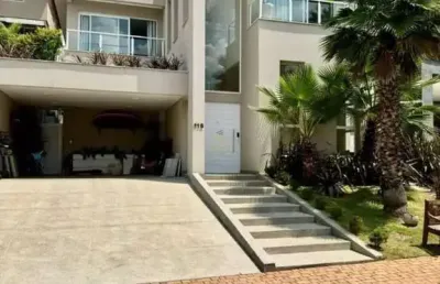 Gênesis i - casa com 370m², 4 suítes, 4 vagas, varanda e closet em santana de pa