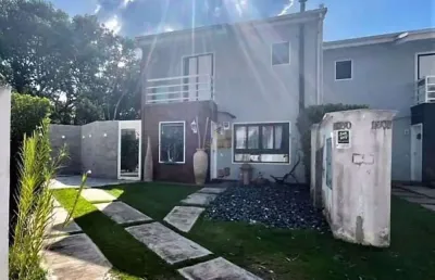 Sobrado com 3 dormitórios à venda, 147 m² por r$ 1.200.000 - bosque do vianna -