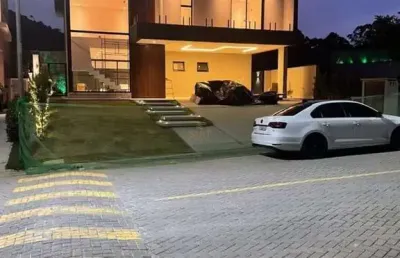Casa com 5 dormitórios à venda, 405 m² por r$ 6.500.000 - tamboré - santana de p