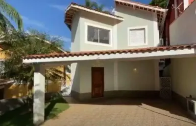 Casa à venda no recanto das flores cotia/sp - suit imóveis (11) 94584-8250 whats