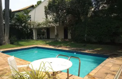 Casa com 301,55m² para locação em santana de parnaíba/sp (11) 94584-8250 whatsap