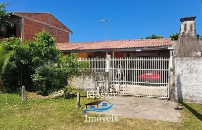 Casa com 2 quartos à venda na Rua Irene Marta Troiani Lima, 28, Shangri-lá, Pontal do Paraná