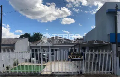 Ótima  oportunidade de casa na santa cruz - proxima a mercado e centro