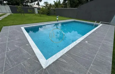 Aluguel casa 3 dormitórios em santa cruz cabrália - r$4300
