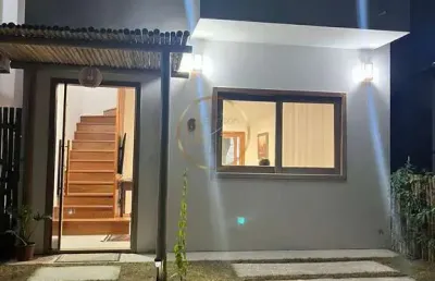 Casa à venda em arraial, porto seguro: 2 suítes, 100m², centro