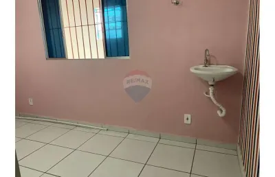Sala comercial de 32m² em localização privilegiada'